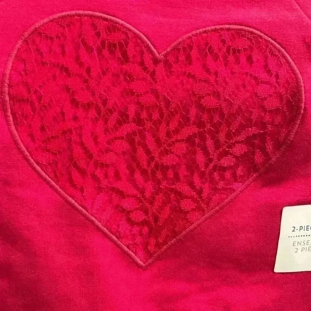 Old Navy Girls 2 piece outfit!!Pink Lace Heart top and Pink and Grey pants!
